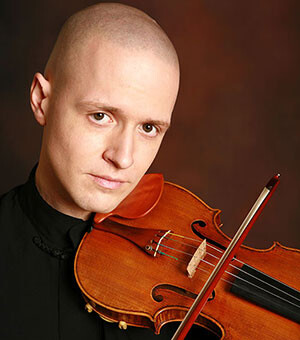 Moni Simeonov headshot.